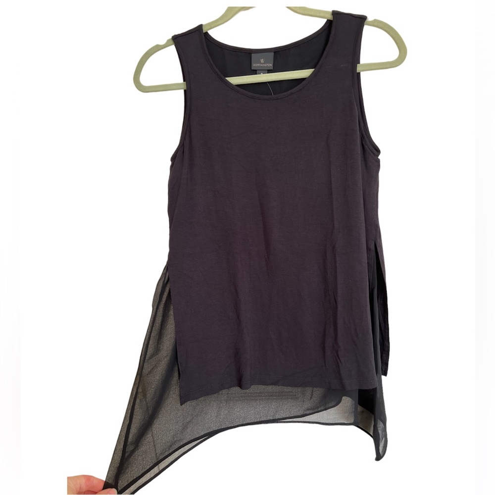 Worthington sleeveless tunic